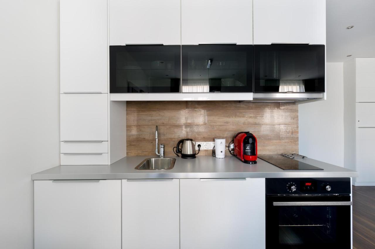 Budapest Central Square 2 Bedrooms Suite - Michaelides Voeroesmarty Square Residences Dış mekan fotoğraf