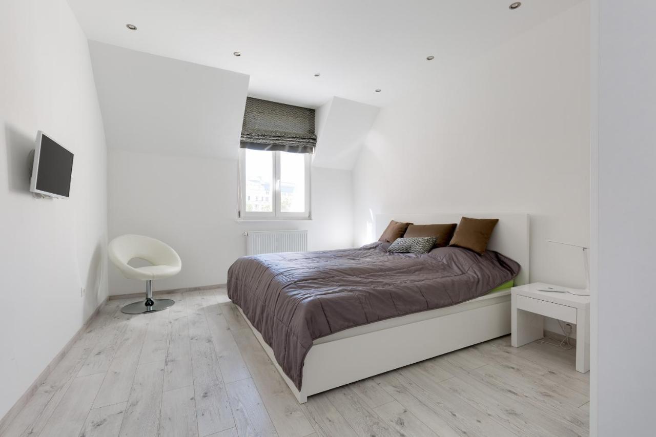 Budapest Central Square 2 Bedrooms Suite - Michaelides Voeroesmarty Square Residences Dış mekan fotoğraf