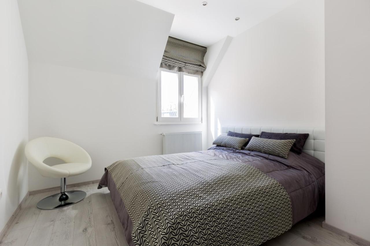 Budapest Central Square 2 Bedrooms Suite - Michaelides Voeroesmarty Square Residences Dış mekan fotoğraf